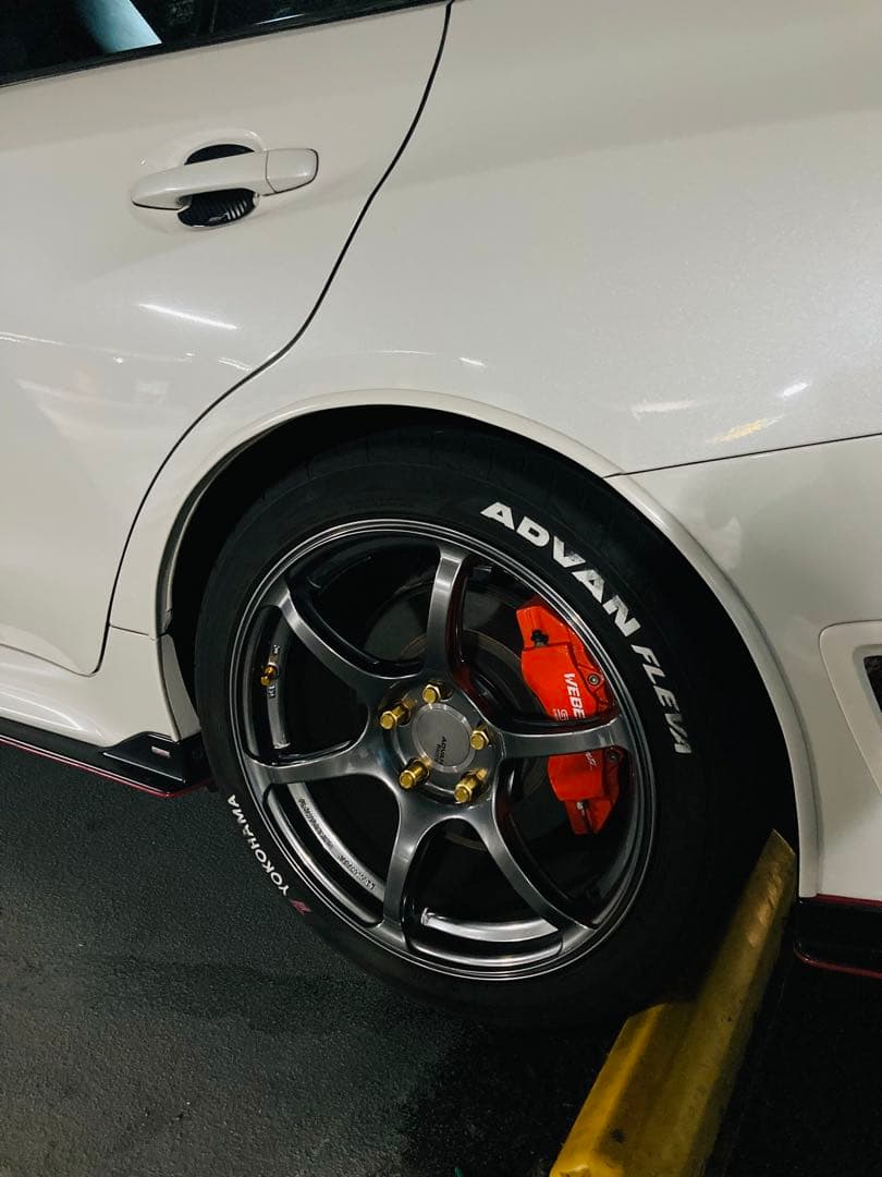 レヴォーグ用キャリパーカバー(オレンジ)