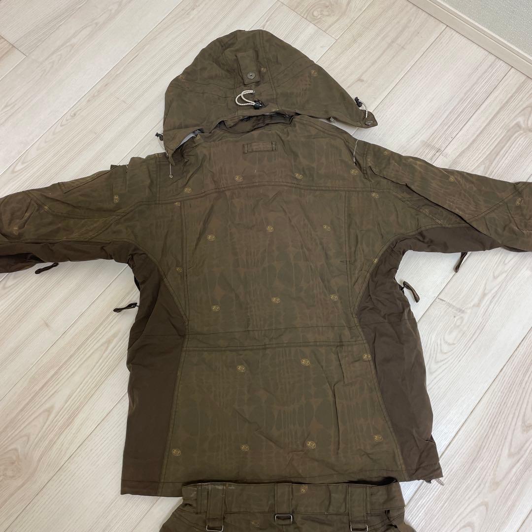 インハビタント スノーボードウェア 上下セット