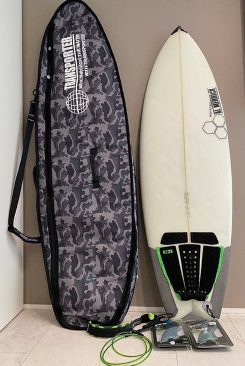 サーフボード　アルメリック　ハイファイブ2 カバー　フィン　リーシュコード付き