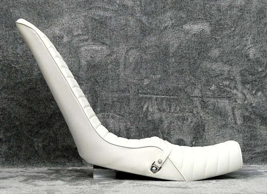 ホーク　白皮　60ｃｍ　三段シート/レザー 角タンク3段シート補強入り