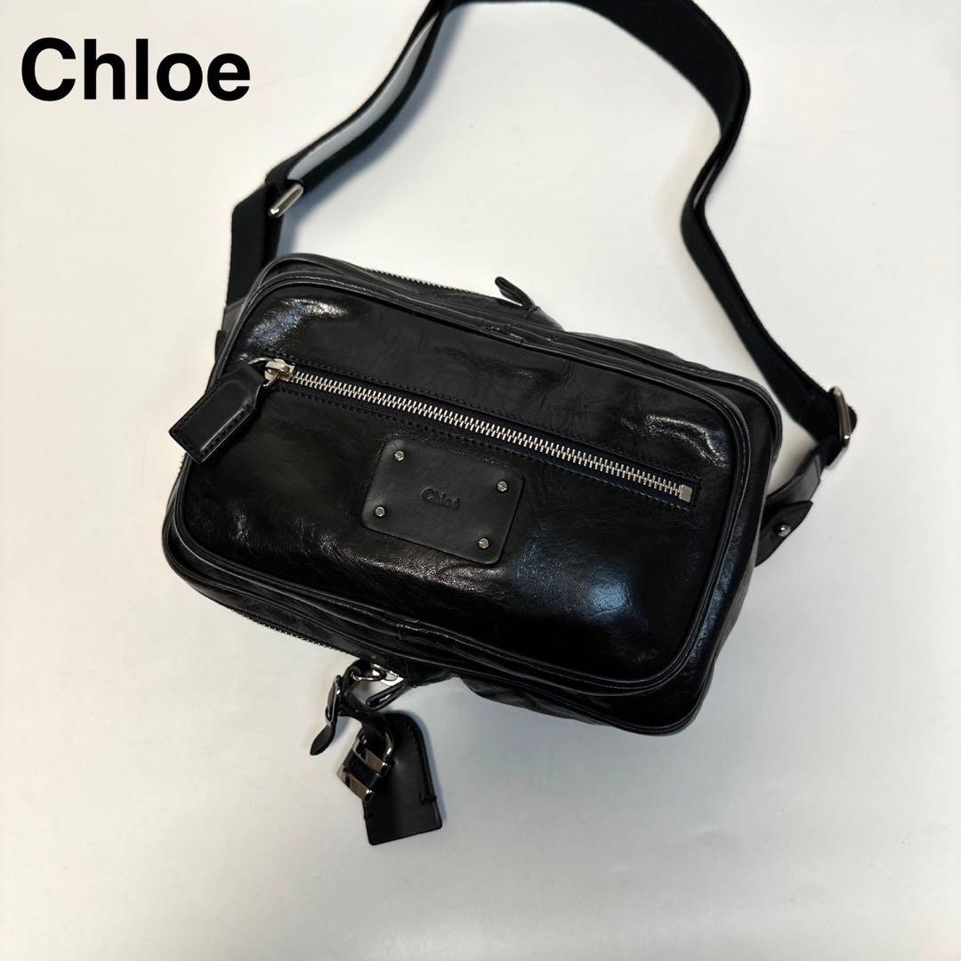 p50【極美品】クロエ　レザー　ブラック　カデナ　ボディバッグショルダーバッグ.