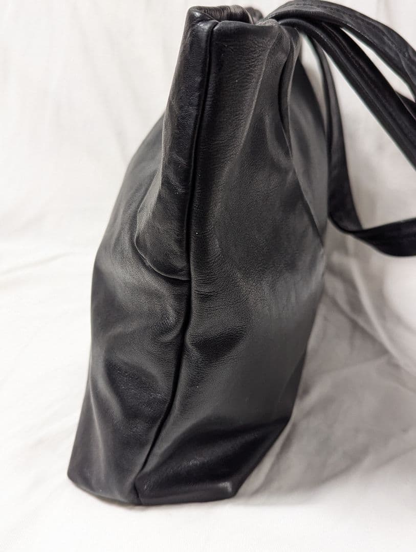 石見銀山 群言堂 トートバック　本革　レザー　黒 A4