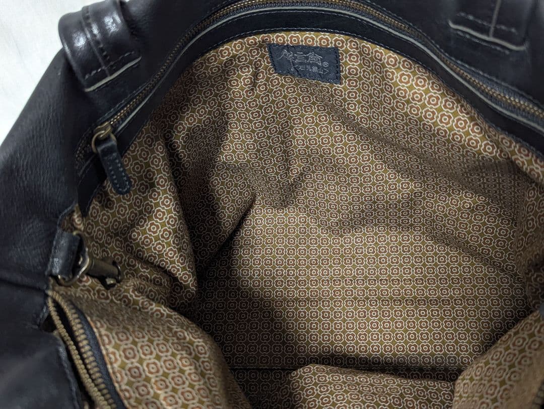 石見銀山 群言堂 トートバック　本革　レザー　黒 A4