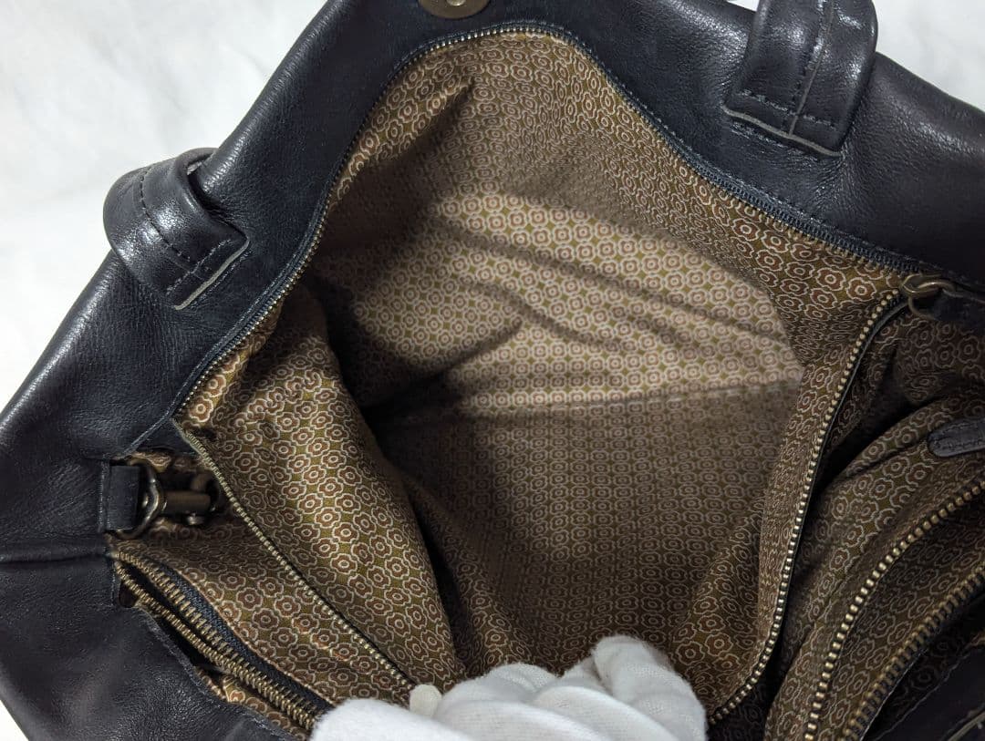 石見銀山 群言堂 トートバック　本革　レザー　黒 A4