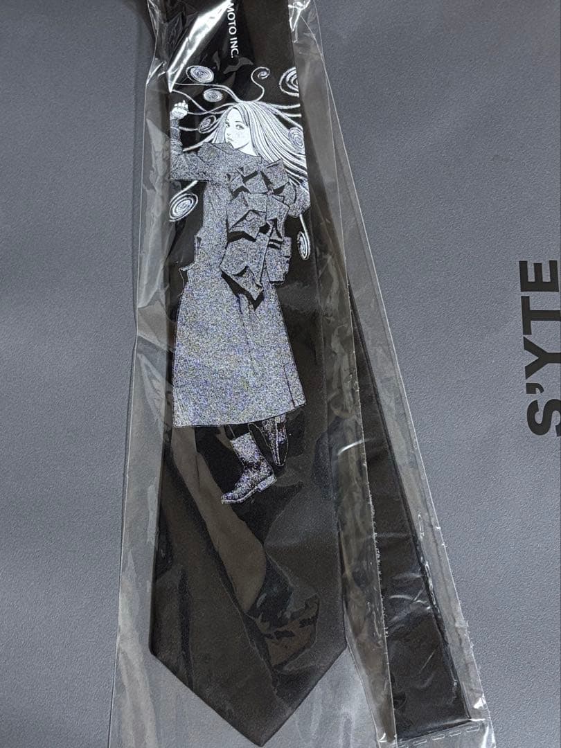 S'YTE × 伊藤潤二 UZUMAKI KIRIE SILK TIE
