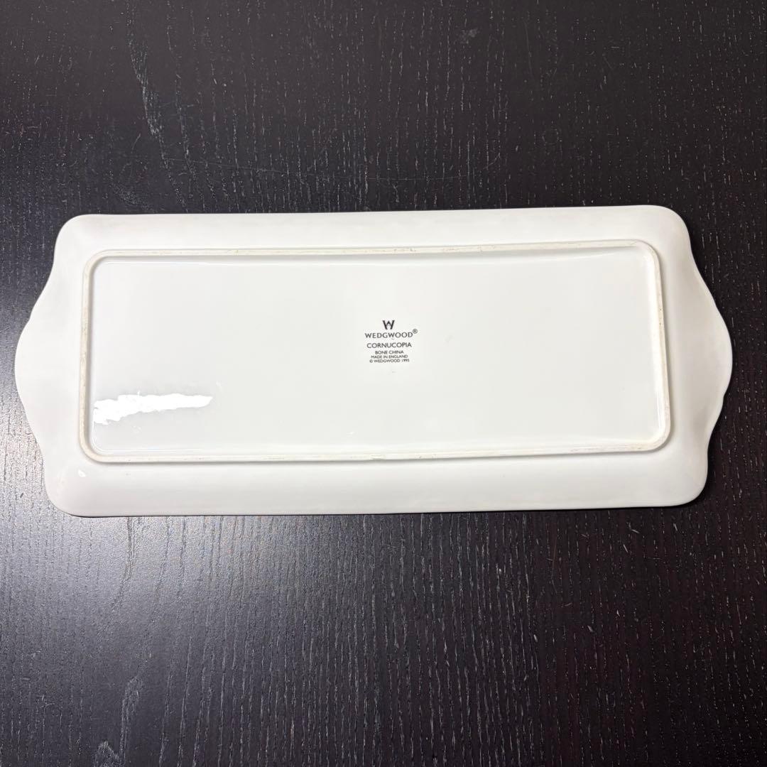 ウェッジウッド　コーヌコピア　ブレッド＆バタープレート　長皿　トレイ　２枚セット