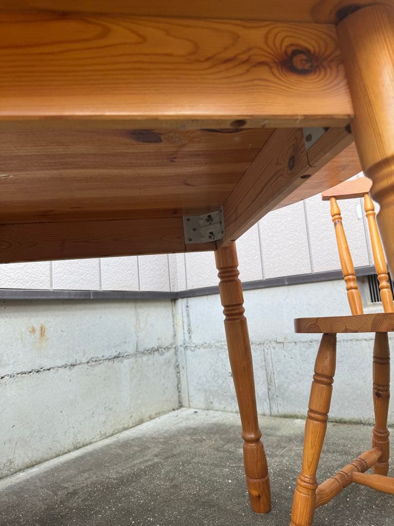 アンティーク・2人用ダイニングテーブルセット　その1 テーブル