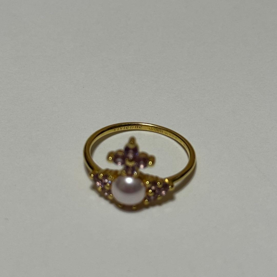 ヴィヴィアン　リング