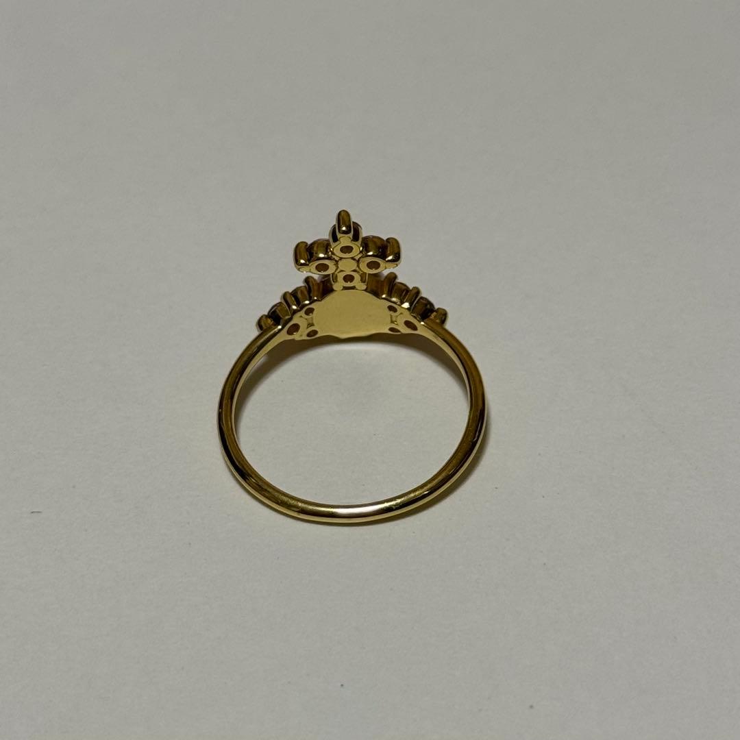 ヴィヴィアン　リング