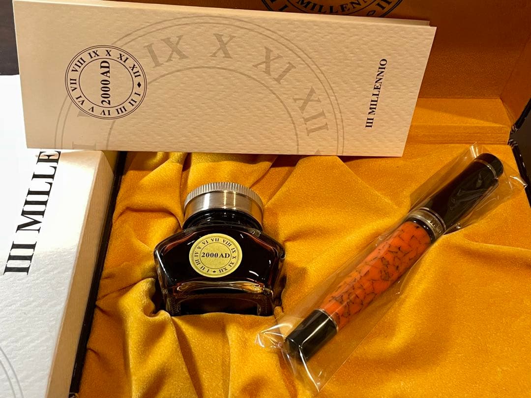 まー　デルタ　万年筆　IIMILLENNIO コレクション　ダークオレンジ