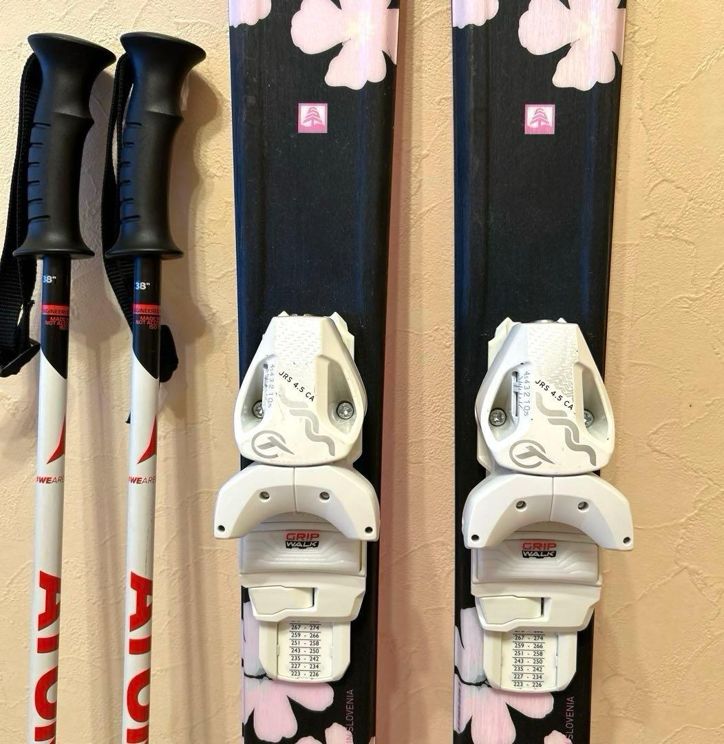 ◾️カービングスキーセット　スキー板130㎝ ブーツ23㎝ 子供用　ジュニア用