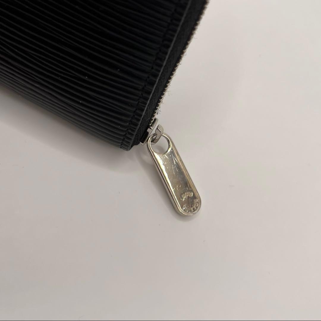 エピ ジッピーパース ブラック ノワール M60152