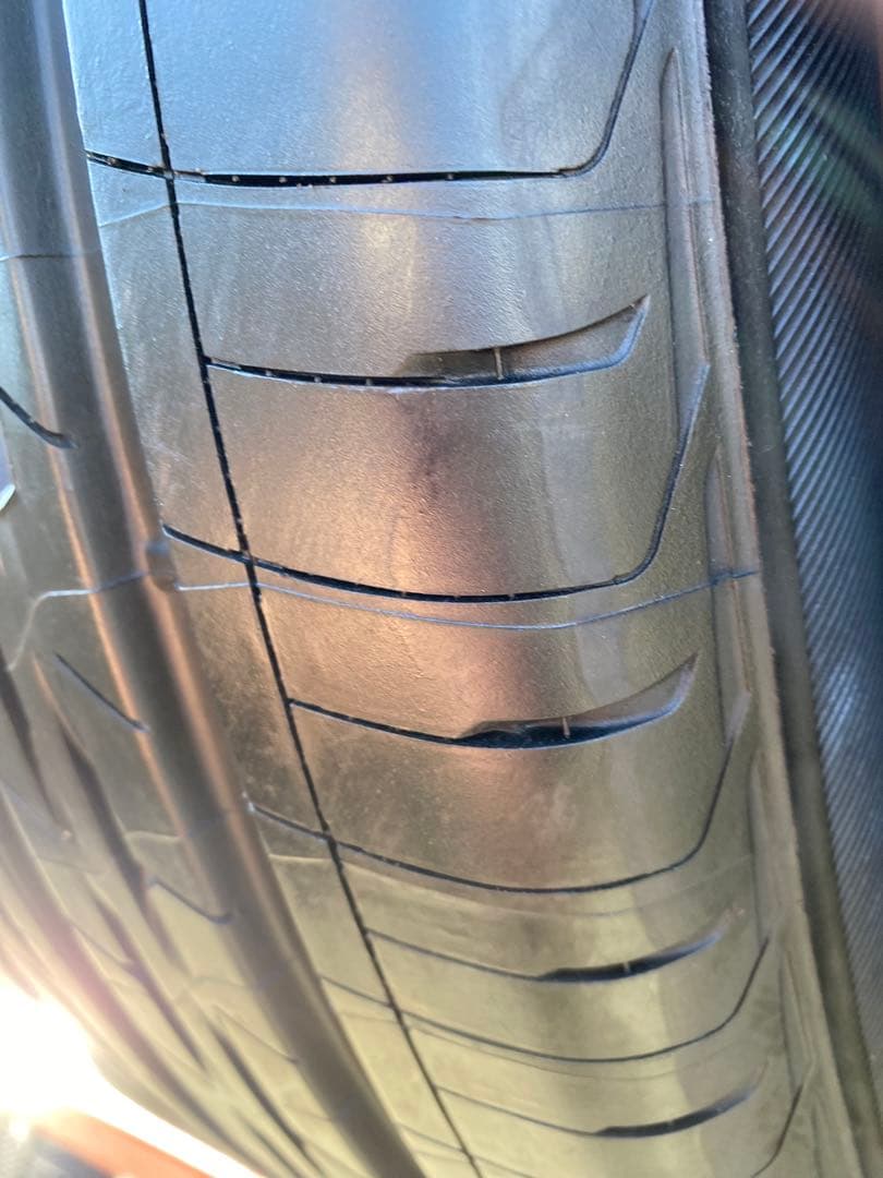 BRIDGESTONE REGNO 255/45/18 2本セット送料込み