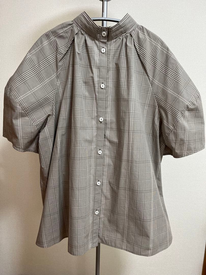 専用！即納！新品未使用！ジプソフィア gypsohila ブラウス