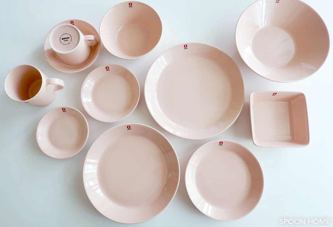 【未使用】　ティーマ　 パウダープレート(12㎝&15㎝)4枚