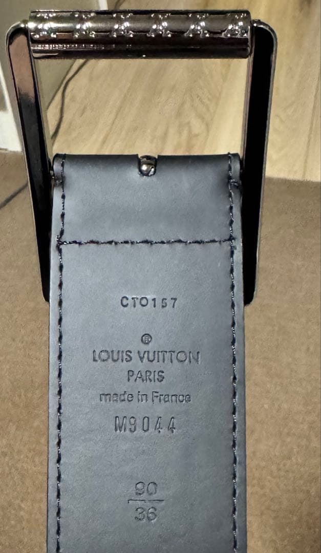 早い者勝ち！　ルイヴィトン　ベルト　メンズ　1回のみ使用のほぼ未使用品