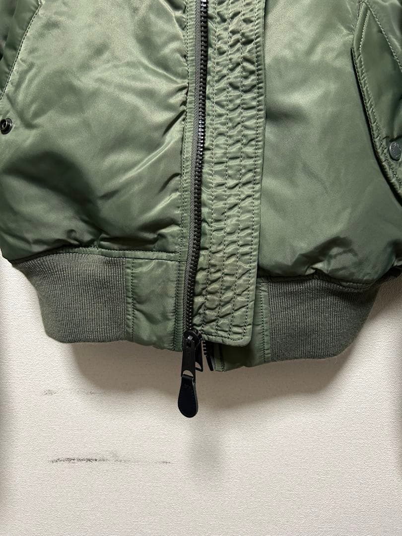 【未使用級】AVIREX MA-1 フライトジャケット　Mサイズ