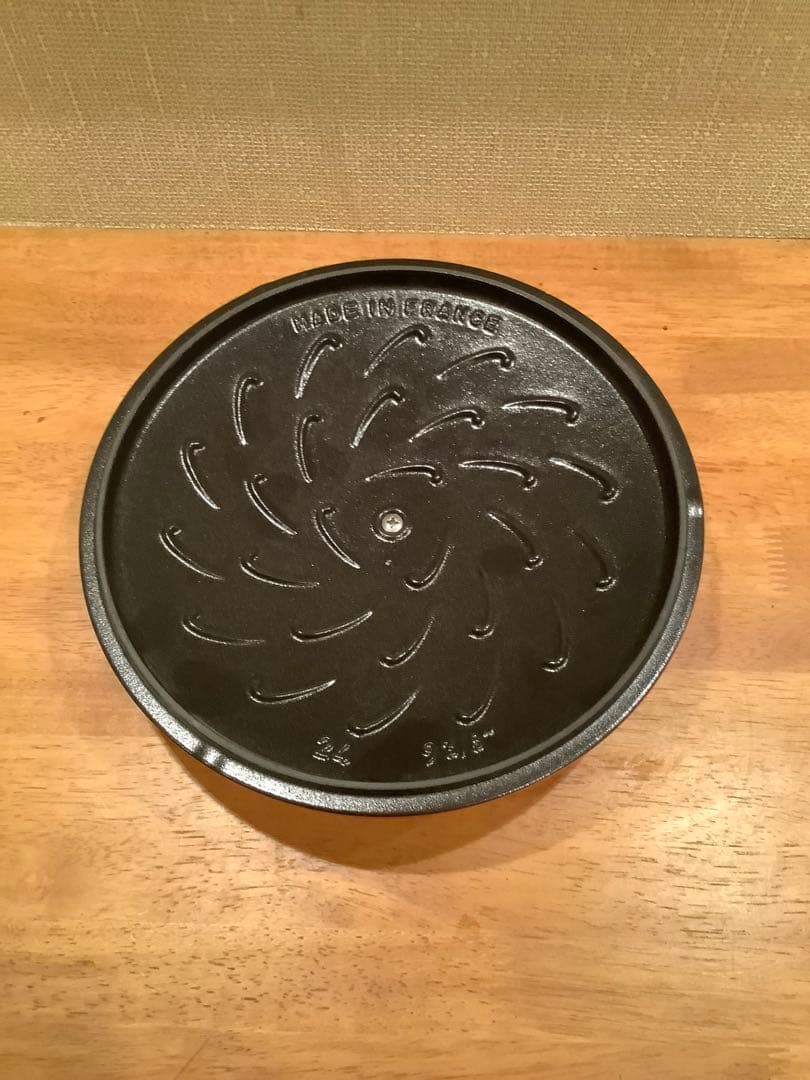 ストウブ　スノーフレークココット 24cm チェリー 新品未使用