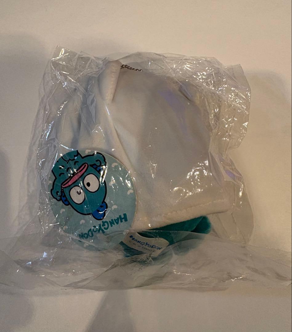 サンリオ　蓄光 おばけマスコット　ハンギョドン