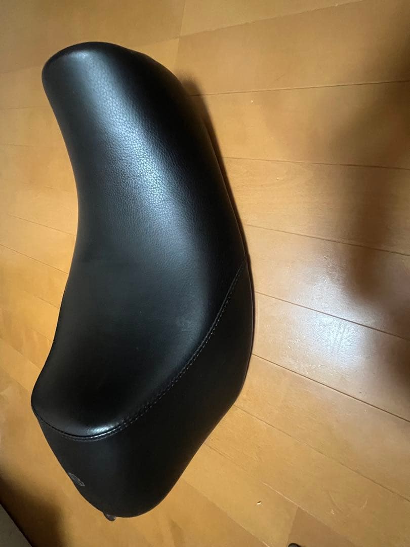 スポーツスター　　シート　週末限定値下げ！