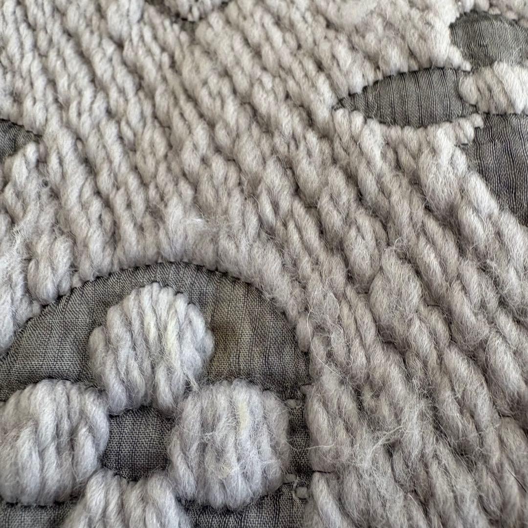 LOUIS VUITTON　モノグラムマフラー 　ライトグレー