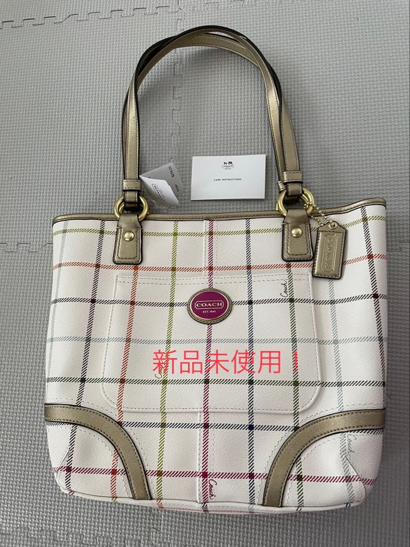 【新品未使用タグ付】COACHコーチ　トートバッグ A4