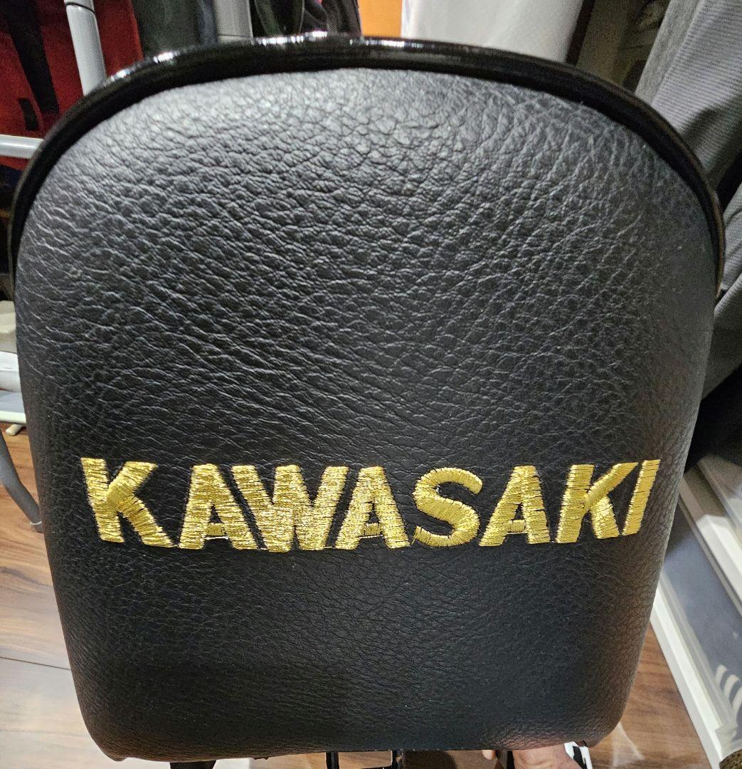 カワサキ　バリオス　バリオス1型　特注オーダー　　チョビ三段シート　カワサキ刺繍