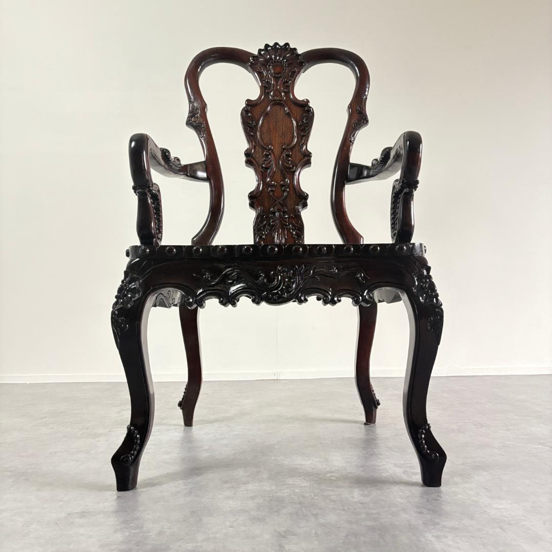 ロココ様式　彫刻　ガブリオールレッグ　チェア