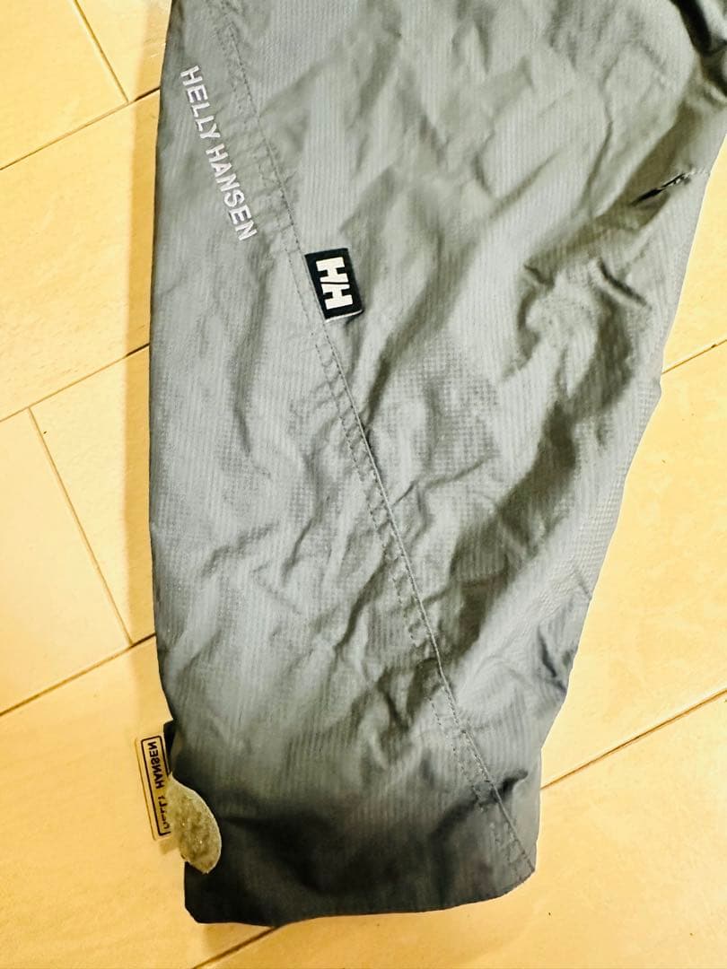 HellyHansen 本格雪山スノーウェア　ユニセックス　男S〜M 女子L