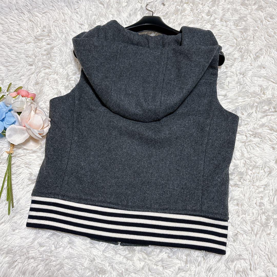 極美品♡ ボーダーズアットバルコニー　ベスト　フード付き　チャコールグレー　36