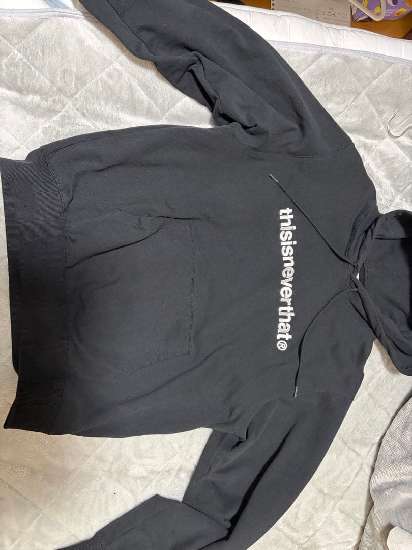 thisisneverthat ブラック フーディ M