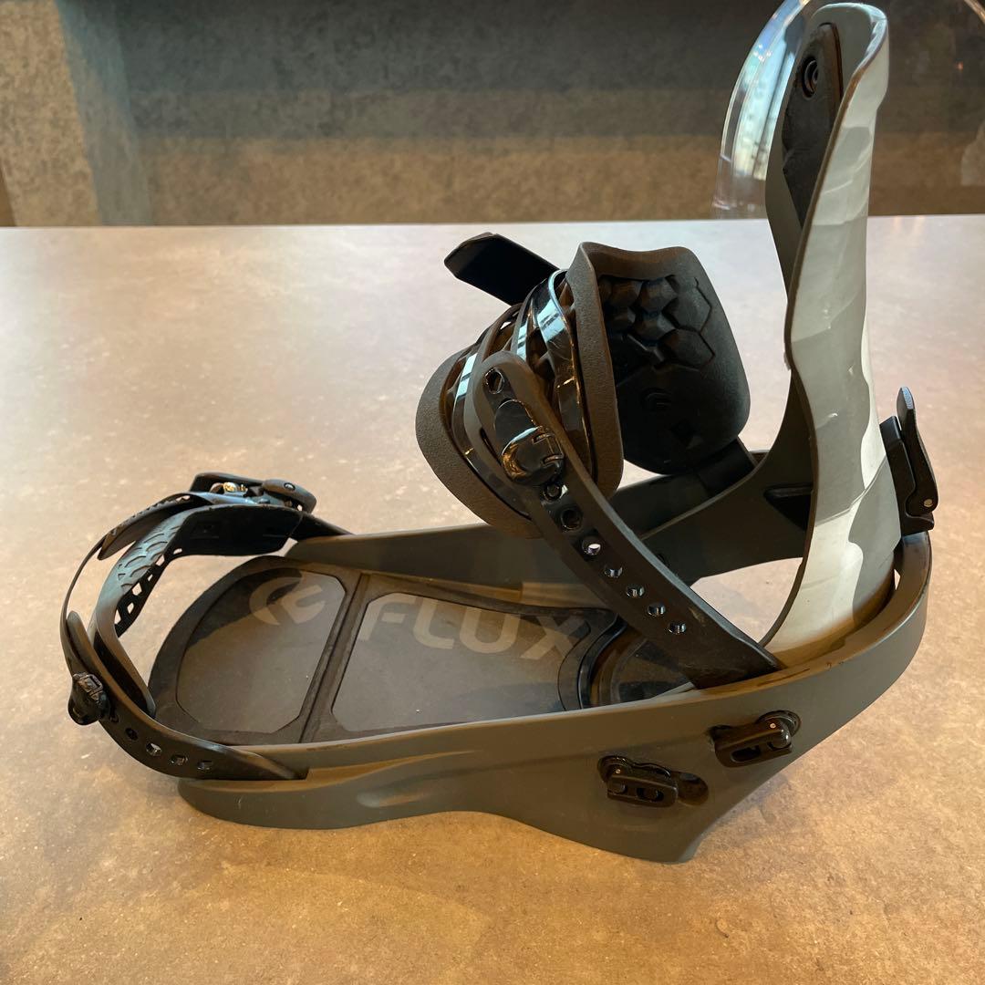 FLUX スノーボードビンディング ブラック/グレー