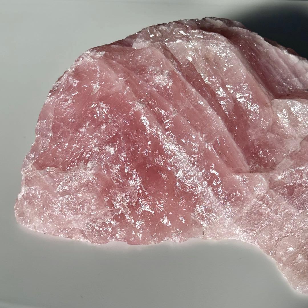 ローズクォーツ　原石　ラフロック　ブラジル産　1kg超え　天然石