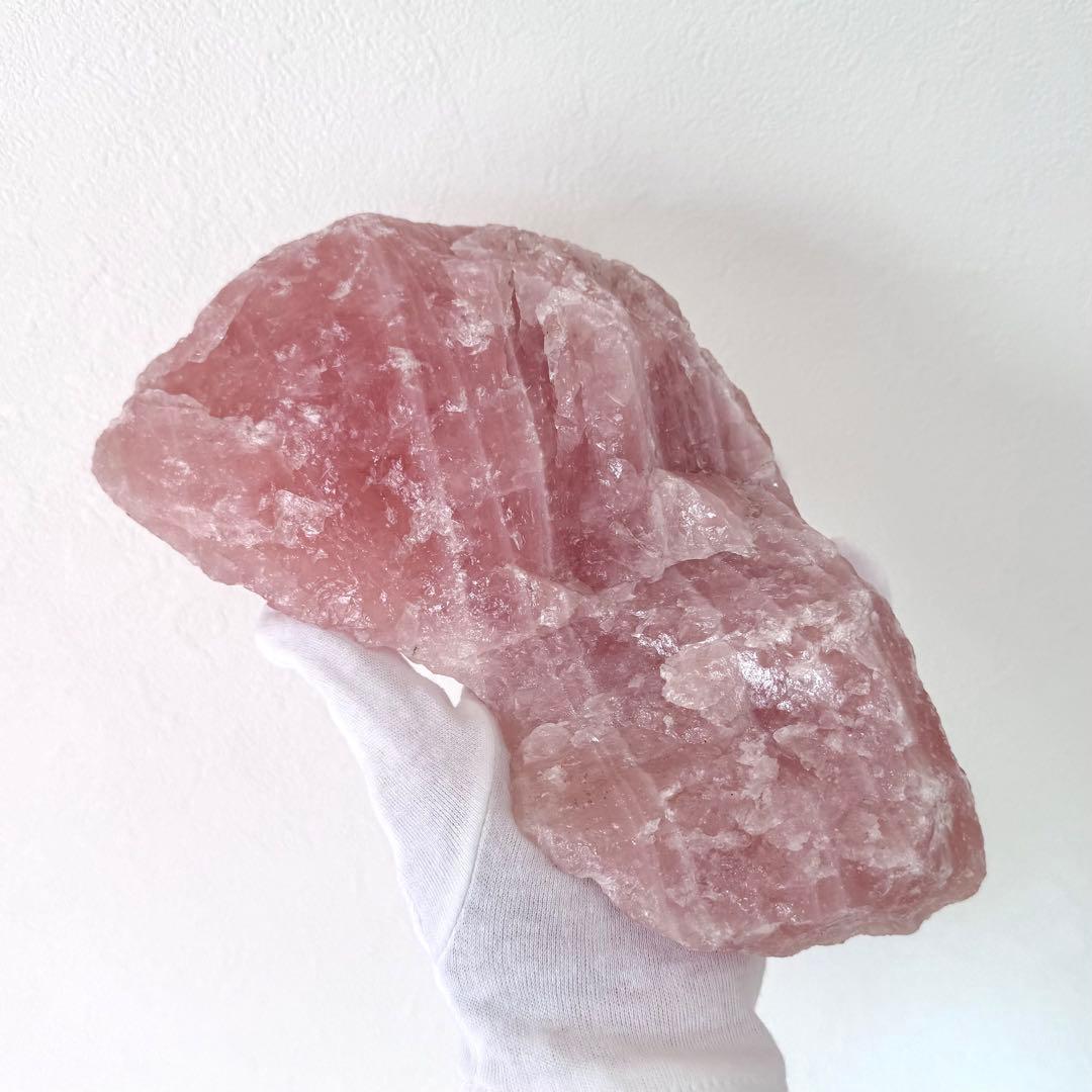 ローズクォーツ　原石　ラフロック　ブラジル産　1kg超え　天然石