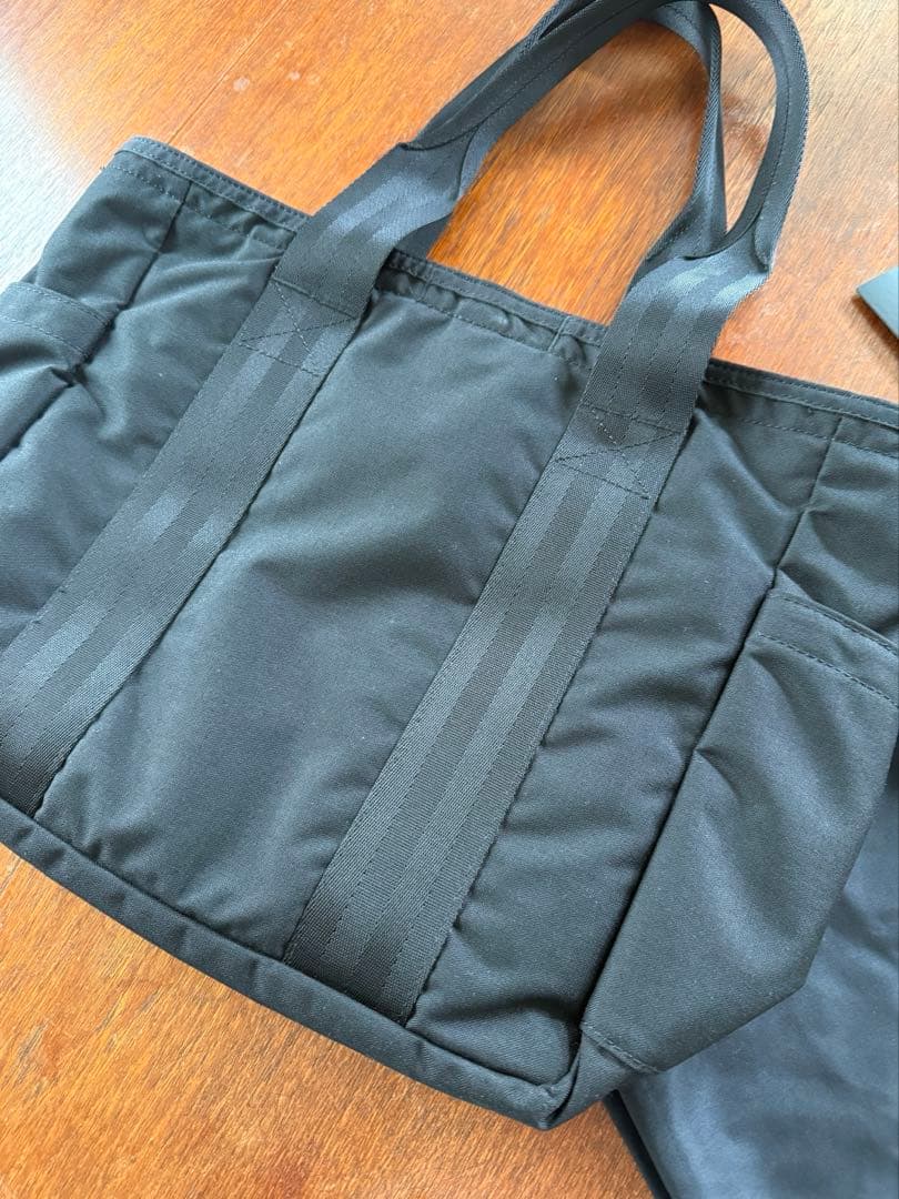 美品　BRIEFING アローズ別注 W バケット トート