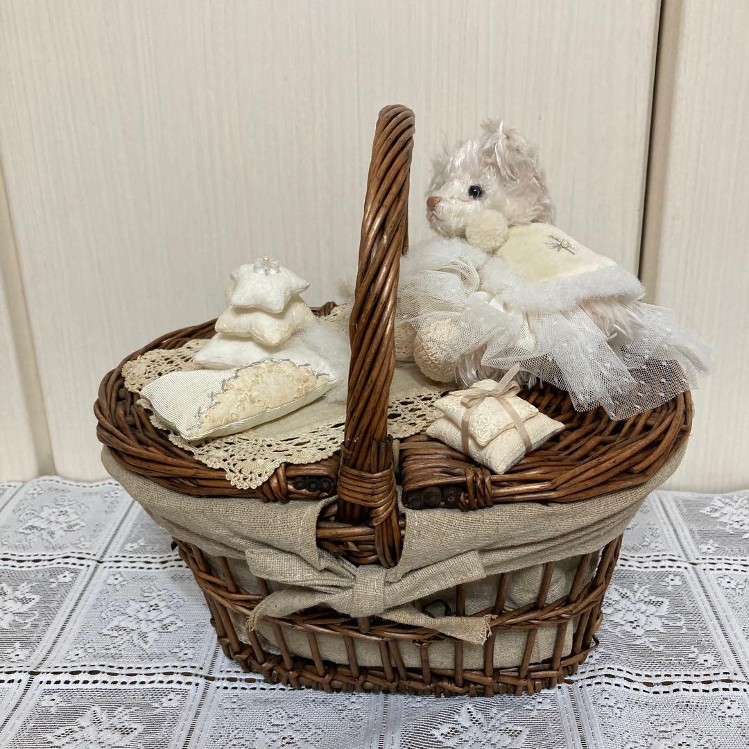 イマン　マリカ　アミナクリスマスベアバスケット　コラージュ