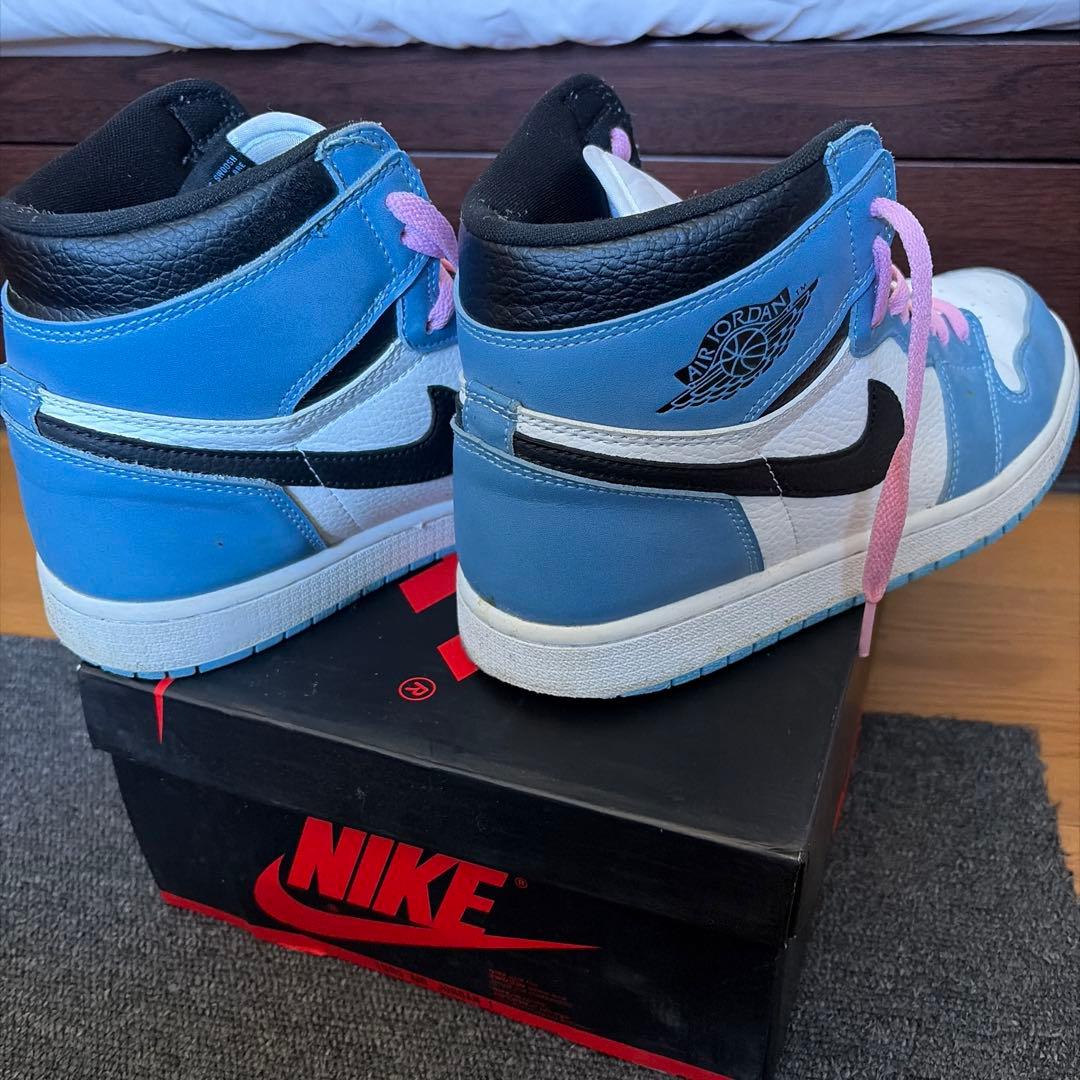 NIKE AIR JORDAN “University Blue“ジョーダン