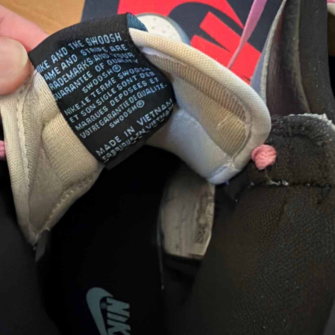 NIKE AIR JORDAN “University Blue“ジョーダン