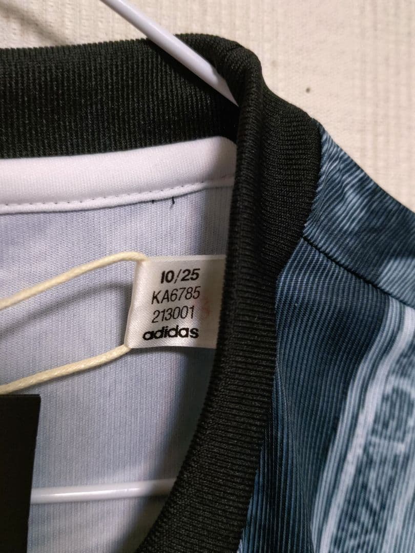 H*K様 【未使用タグ付き】ユベントス 25/26 プレマッチジャージー L