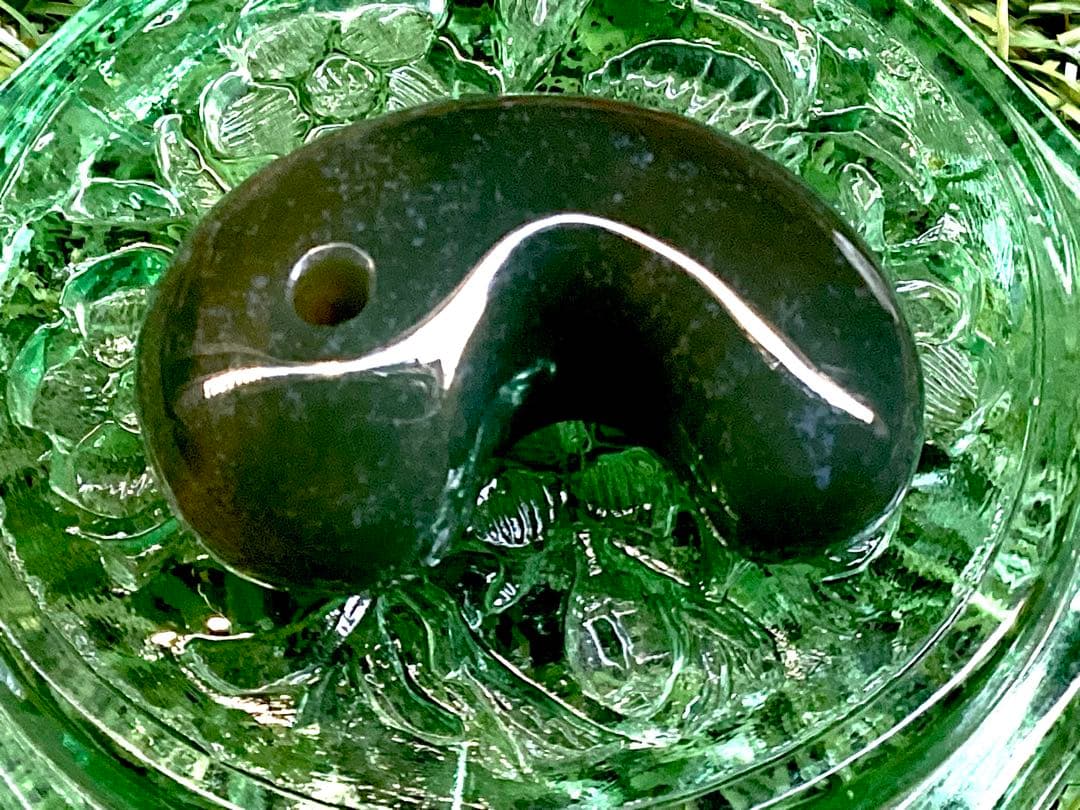 とびっきりの出雲石‼️ 超レア物‼️出雲碧玉勾玉　2度と入手は困難な別格品　本物保証