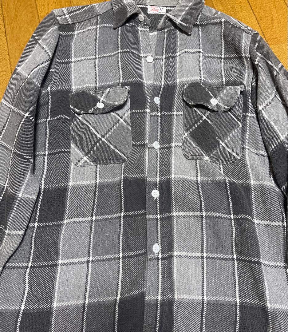 WINTER KING マチ付きネルシャツ　ブラック　グレー