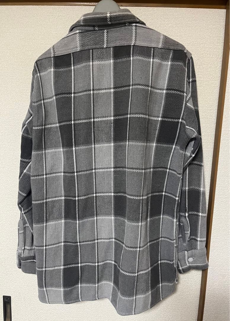 WINTER KING マチ付きネルシャツ　ブラック　グレー