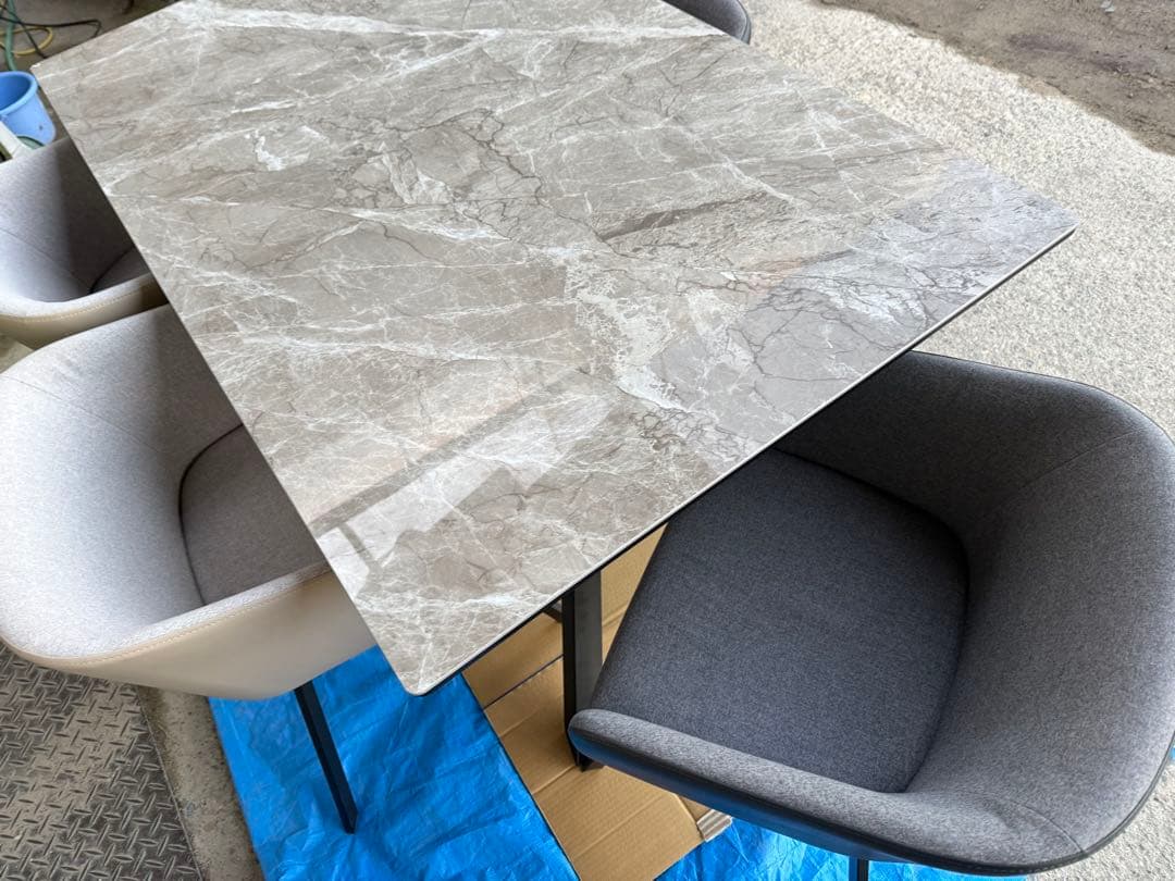 ニトリ セラミックダイニングテーブル 150GY/BKスチール脚