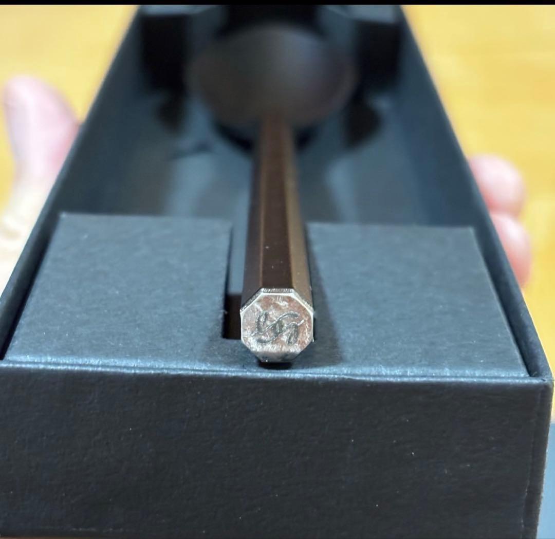 SUSgallery×MARUNAO Saji スプーン ¥17,600 箱入り