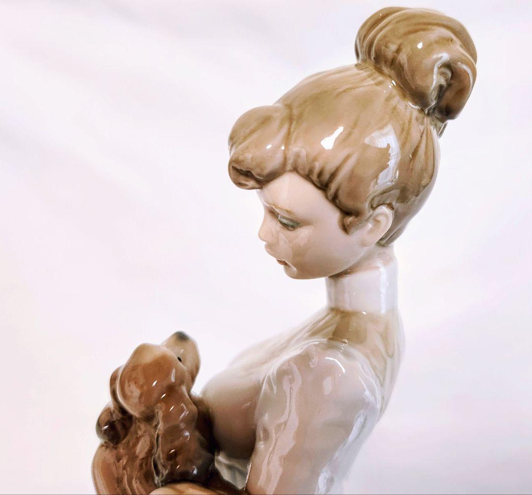 カオカオ　リヤドロフィギュリン〘僕がお供だよ〙No.6753傘欠品