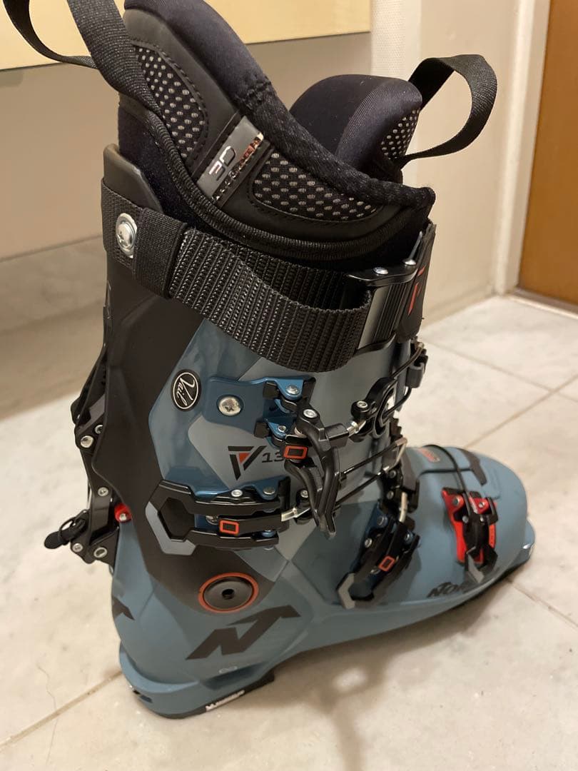 【未使用】NORDICA UNLIMITED LT 130 DYN 25.5cm