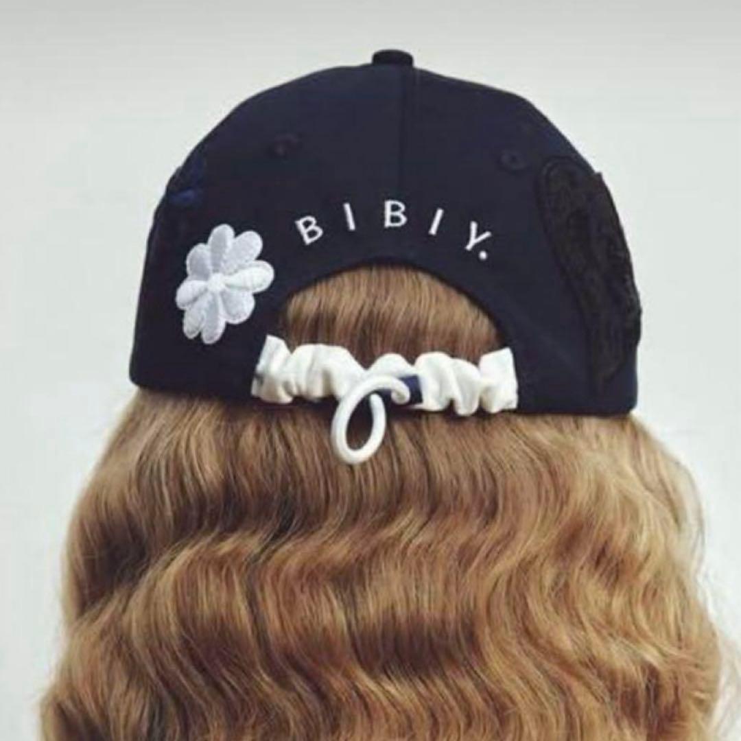 B. CLUB CAP bibiy. hat キャップ