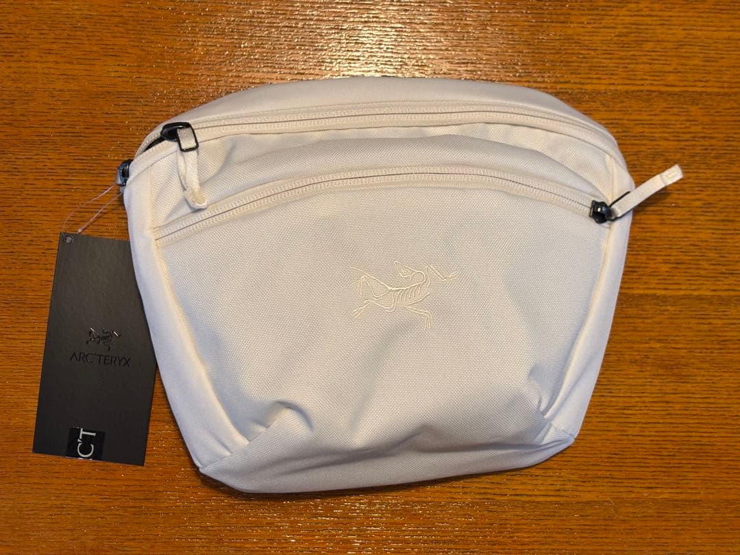 【新品未使用】Arc'teryx Mantis 2 Whiteout