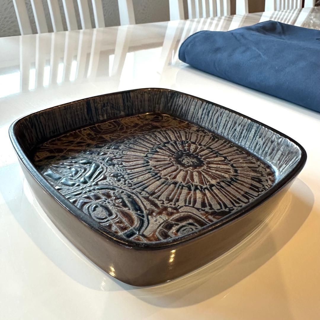 北欧ヴィンテージ　ロイヤルコペンハーゲン バッカトレイ(中）17cm 角皿①