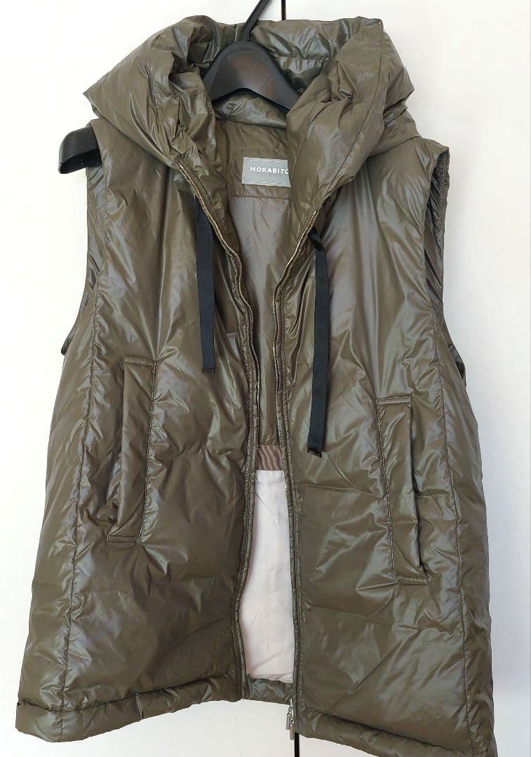 MORABITO　PREMIER フード付きダウンベスト 38